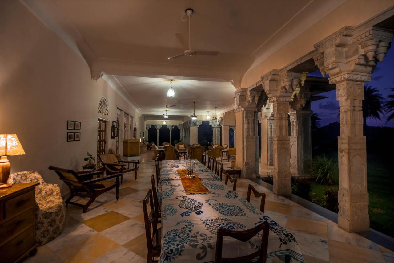 Отель Dev Shree Deogarh Devgarh  Экстерьер фото